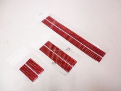 Samolepka 3D odrazka 14x2,5cm červená S0023 pár