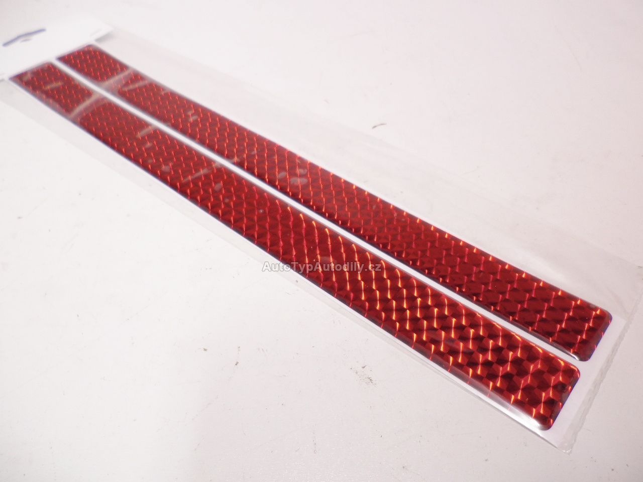 Samolepka 3D odrazka 30x2,5cm červená S0017 pár